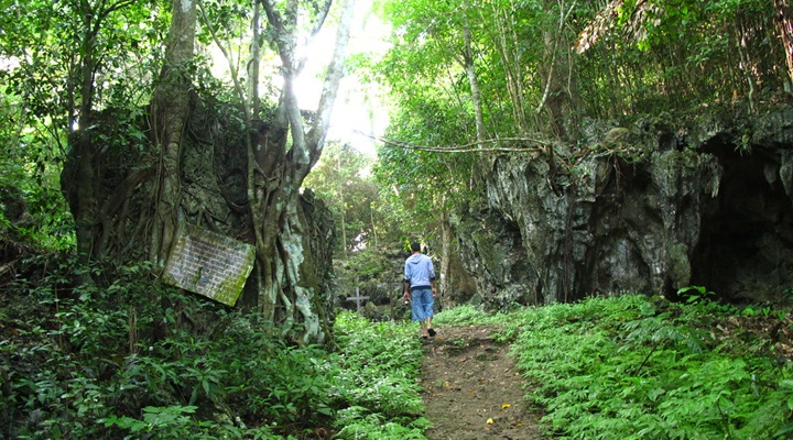 Bulabog Putian National Park (2) Bulabog Putian National Park