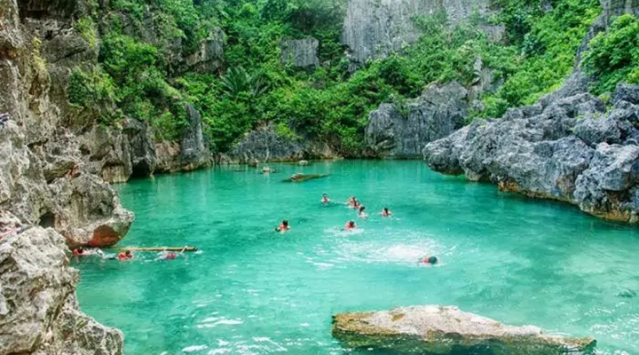 Islas de Gigantes (2) Islas de Gigantes